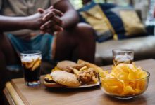 Photo of இந்த உணவுகளை வெறும் வயிற்றில் சாப்பிடவே கூடாது…!!