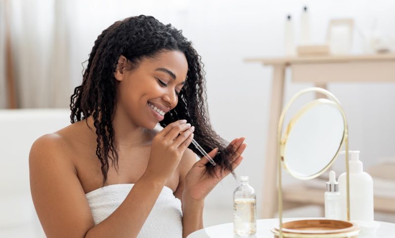 எண்ணெய்யை இப்படி தடவுங்க முடியை நீளமாகவும், அடர்த்தியாகவும் வளருங்க !