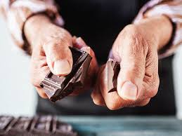 Photo of உடலுக்கு நல்லதா டார்க் சாக்லேட் ?